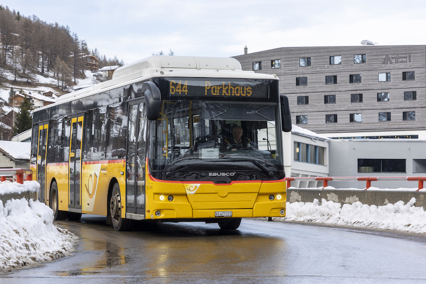 Fahrzeug im öffentlichen Verkehr als Einsatzbereich für das FET-System
